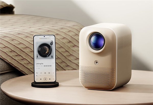 999元起 Redmi投影仪2系列上架：定制密闭式光机、语音控制快进
