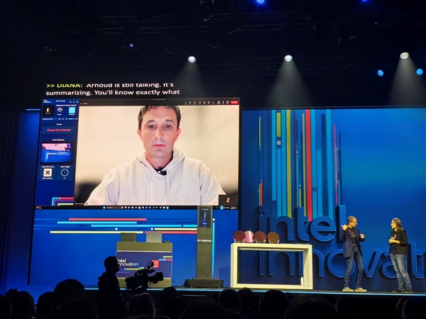 Intel AI软硬秀肌肉:酷睿Ultra发布时间官宣!明年更有288核心