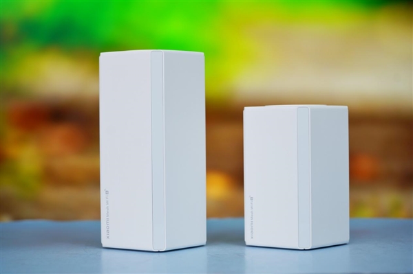 小米全屋路由图赏：1母1子设计 有线无线均千兆