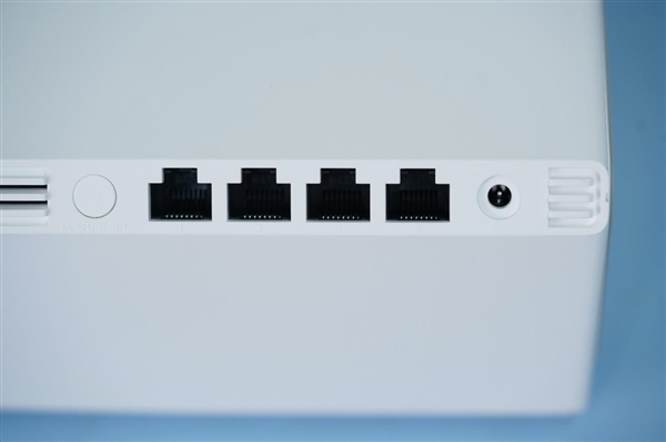 小米全屋路由图赏：1母1子设计 有线无线均千兆