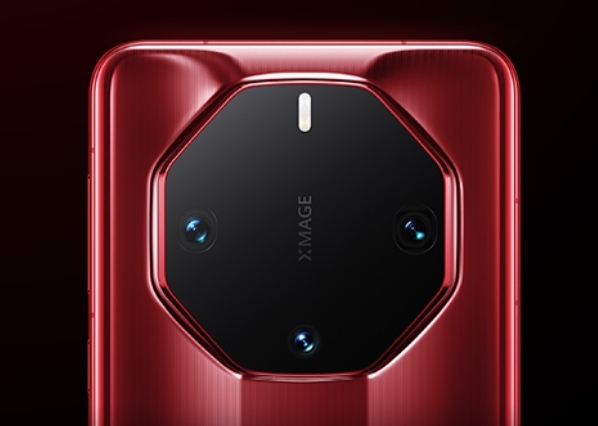 直板手机旗舰之王！华为Mate60 RS：华为最强技术汇集一身