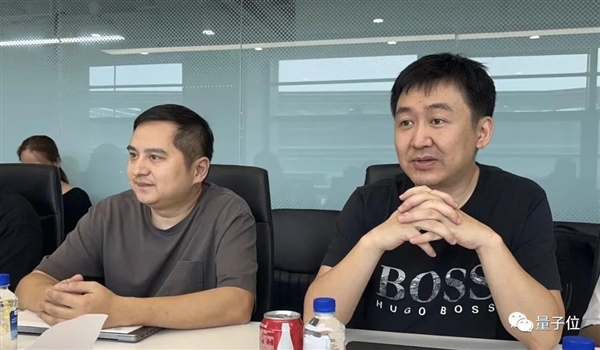 雷军王小川牵手：小米大模型投资布局首次曝光