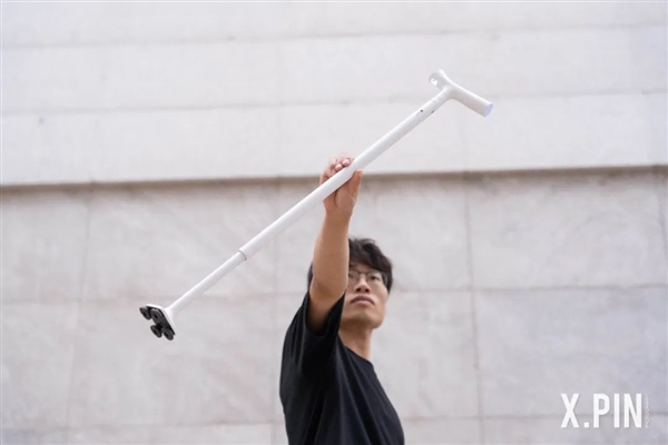 只要300多元 还接入鸿蒙的智能拐杖:用起来咋样?