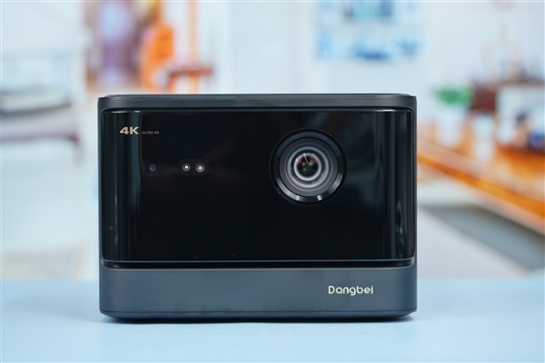 2450CVIA超高流明！当贝X5 Pro投影仪图赏