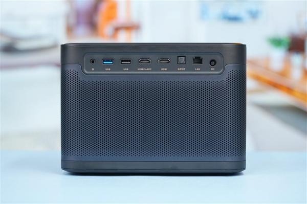 2450CVIA超高流明！当贝X5 Pro投影仪图赏