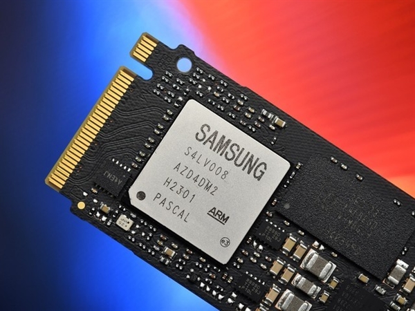 4TB封神！三星990 PRO 4TB版上手：PCIe 4.0性能天花板