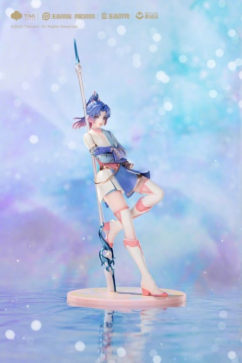 《王者荣耀》推出全新云缨手办：梦幻发色 2米大长腿