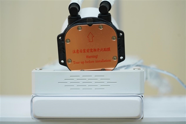 纯白四件套！鑫谷20周年庆大礼包开箱图赏