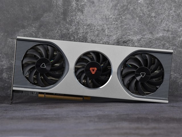 “鸡血”驱动来了!最高提升3.3倍:摩尔线程MTT S80游戏体验起飞