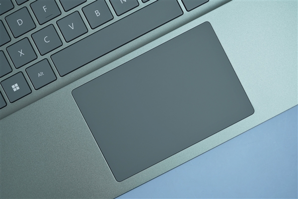 3:2生产力触控屏！微软Surface Laptop Go 3图赏