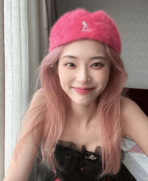 《完蛋！我被美女包围！》捧红女演员：郑梓妍已有30多万粉