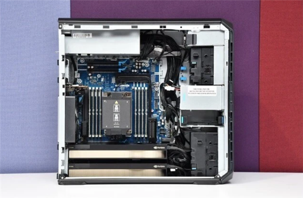 惠普战99 Monster高算工作站发布：96个大核192线程