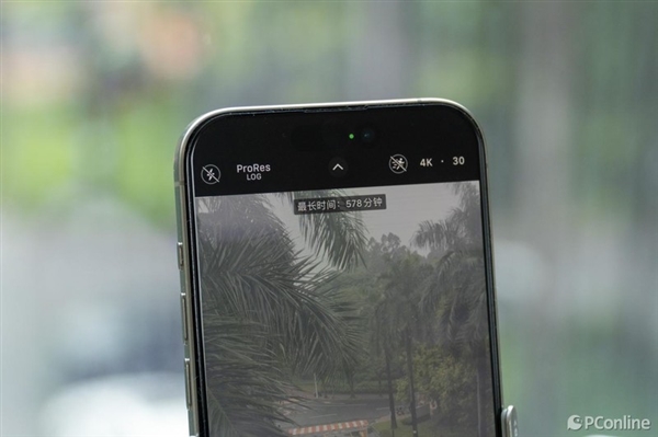 2000MB/s读写傲视群雄!三星移动固态硬盘T9上手