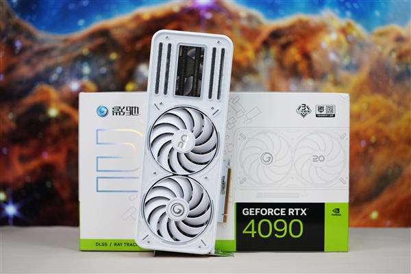 纯白典雅 隐藏式供电口！影驰RTX 4090 20周年纪念版显卡图赏