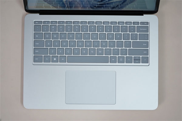 1.9万旗舰Windows本！微软Surface Laptop Studio 2图赏