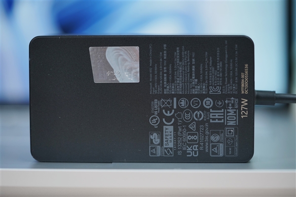 1.9万旗舰Windows本！微软Surface Laptop Studio 2图赏