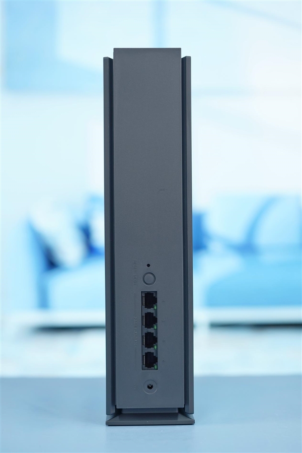4个全2.5G网口加持！小米路由器6500 Pro图赏