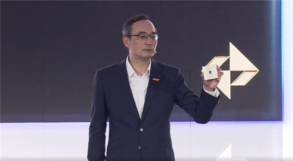 史上首颗全大核芯片 为何会是联发科天玑9300