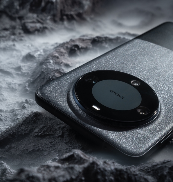 iPhone用户换华为Mate60系列不用愁！一个APP轻松搞定