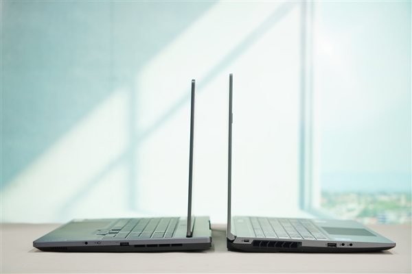 酷睿i7+RTX 4060仅5999元！机械革命极光Pro游戏本图赏