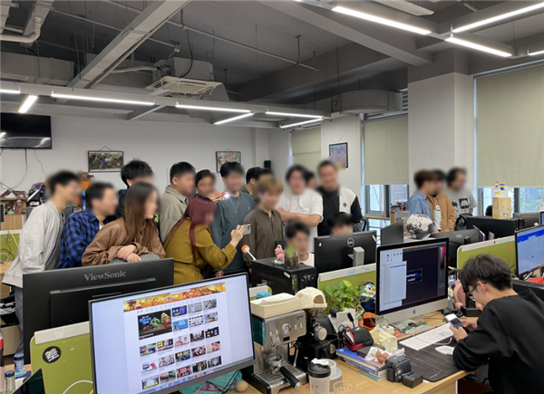 LOL和DOTA2玩家别吵了 不如直接来这里打一架