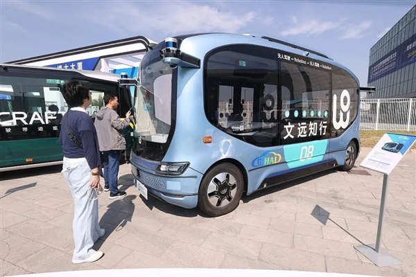 互联网之父凯文·凯利:美国制裁是短视的 只会加速中国自研芯片