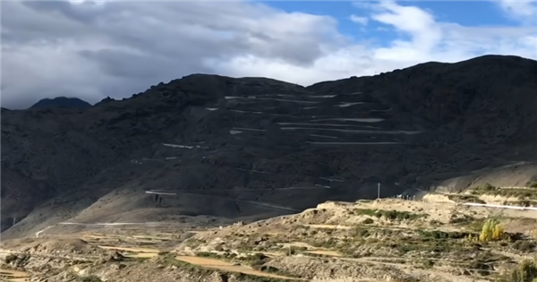 靠着一人一狗一单车:这哥们在B站上疯涨10万粉丝