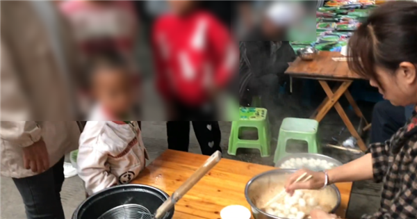 靠着一人一狗一单车:这哥们在B站上疯涨10万粉丝