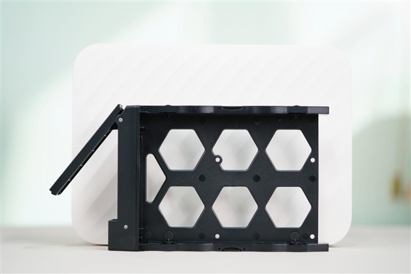 至高40TB海量空间！联想个人云存储T2s图赏