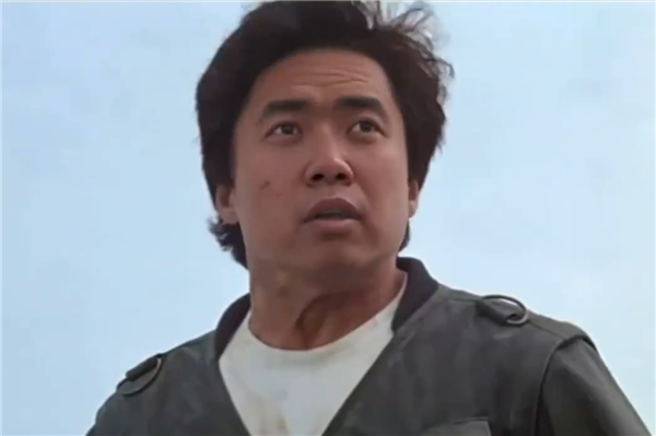 李想“跳楼”了：AI换脸成龙经典电影真会玩