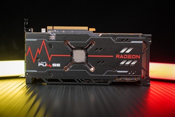 蓝宝石RX 6750 GRE 12GD6白金版显卡上手:性能力压RTX 4060