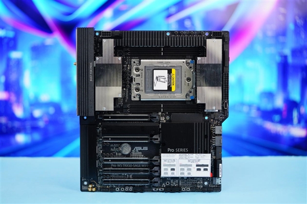36相极致供电！华硕Pro WS TRX50-SAGE WIFI主板图赏