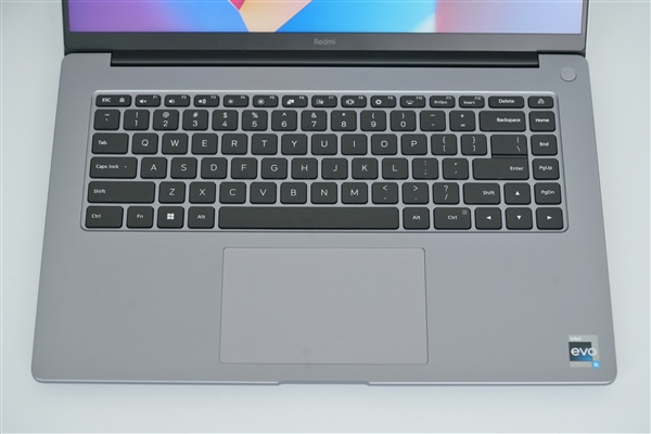 首款澎湃OS大屏轻薄本！Redmi Book 16图赏