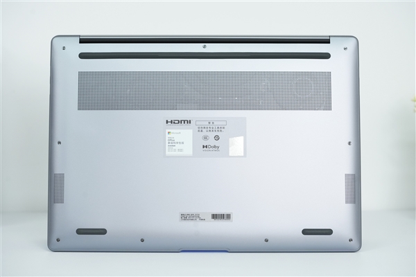 首款澎湃OS大屏轻薄本！Redmi Book 16图赏