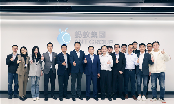 鸿蒙千帆起 蚂蚁mPaaS这杆大帆不一般