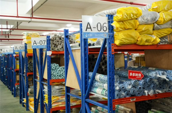 拼多多市值一度反超阿里！全世界人民果然都差不多