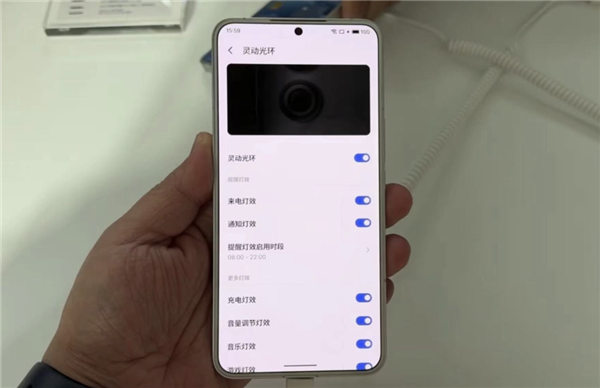 新手机、新眼镜、新车:魅族终于有国际大厂那味儿了