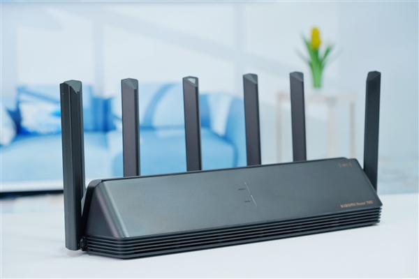 Wi-Fi 7路由只要899元！小米路由器7000图赏