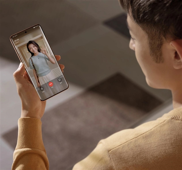 华为智能门锁Pro升级HarmonyOS 4：真人语音留言、天气提醒解锁更多温暖守护