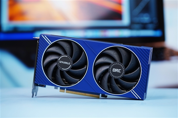 紧凑双风扇！撼与Arc A750 Orc OC显卡图赏