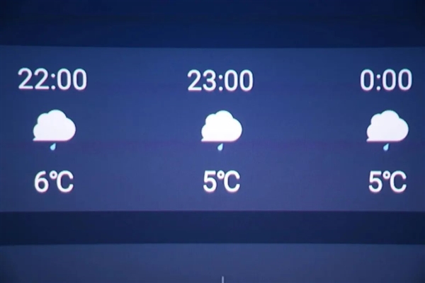 徕卡推出了一台6万+的激光电视 我替你们试了试