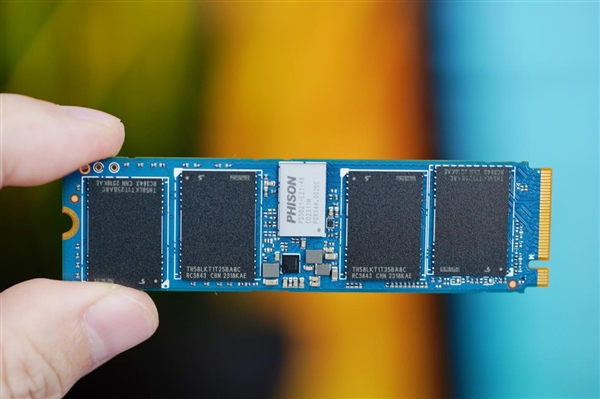 3D闪存技术！铠侠EXCERIA PLUS G3 1TB SSD