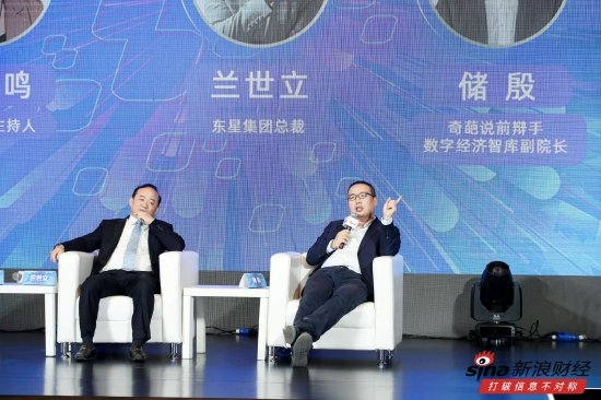 董宇辉到底委不委屈、膨没膨胀 两位大佬吵起来了