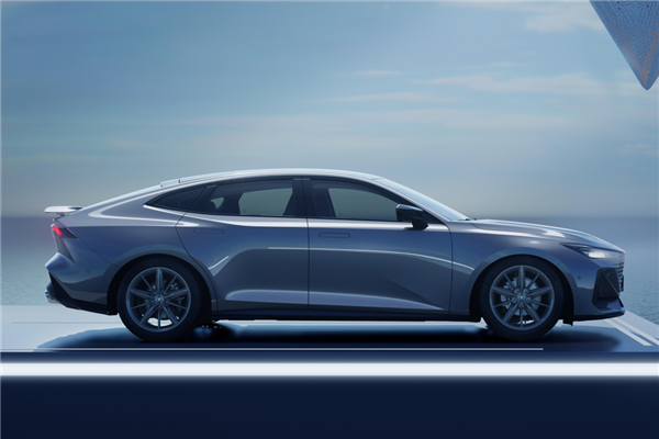 米车终于官宣定档!分析完网上的爆料 咋感觉雷军真要成了