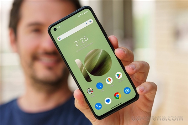 国产OLED强势崛起！将与三星LG平起平坐