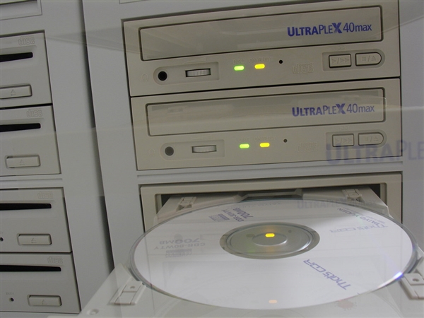 30年经典品牌被杀死！永别了 光驱的代名词：浦科特