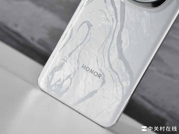 荣耀Magic6 Pro上手体验:比遥遥领先还要领先