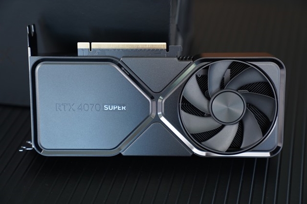 NVIDIA RTX 4070 SUPER显卡实测：性能逼近RTX 4070 Ti