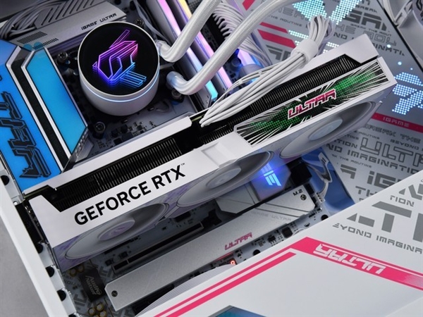 iGame RTX 4070 SUPER Ultra W显卡上手：4070的价格4070 Ti的性能