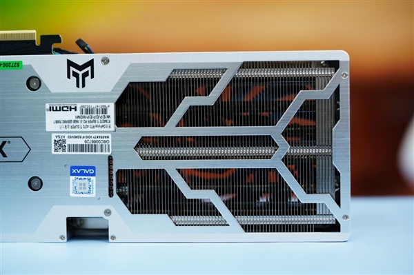 铝合金打造！影驰RTX 4070 Ti SUPER金属大师显卡图赏